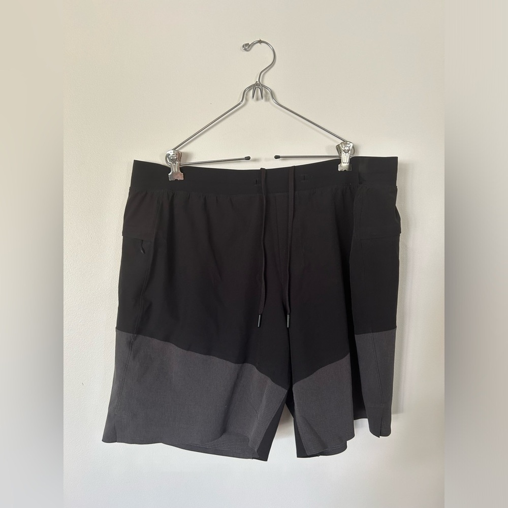 LULULEMON TRAIN TO BEACH SHORT 8"